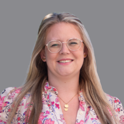Ansprechpartnerin Jana-Christin Pfeil