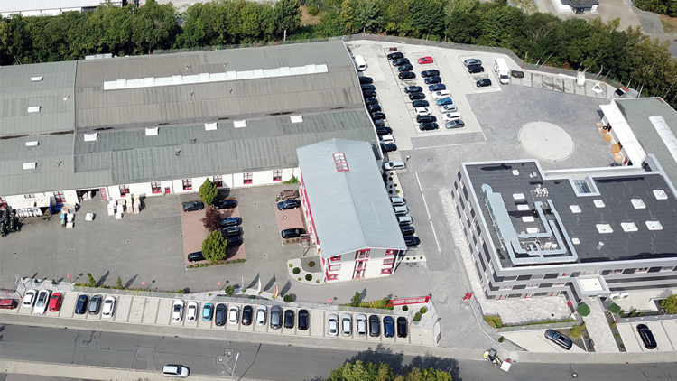 Bei eltherm entwickeln und produzieren wir seit mehr als 30 Jahren innovative und qualitativ hochwertige Begleitheizungslösungen.