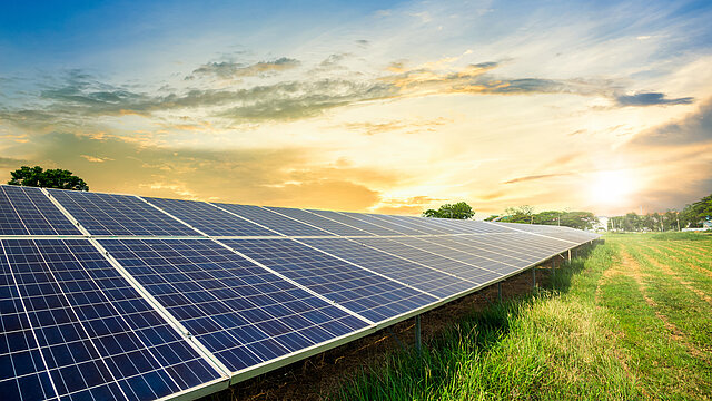 Grüner Strom dank Photovoltaik bei eltherm