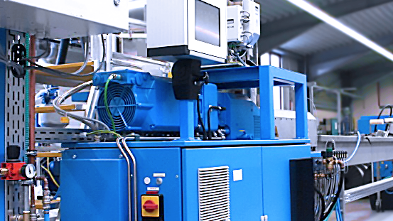 Wir bei eltherm legen viel Wert auf hochwertige Materialien und modernste Fertigungstechniken.